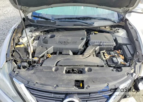 2018 Nissan Altima 2.5 z USA, uszkodzony, nr VIN 1N4AL3AP4JC207165